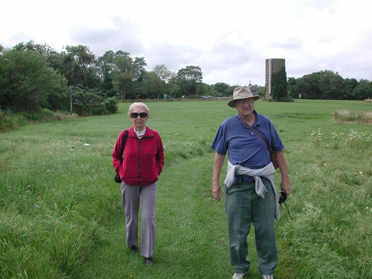 Mom and Dad at Dwyer Farm 3.jpg 69.8K